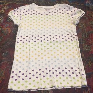 White shirt with little dots